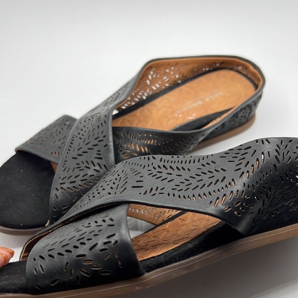 Sole Bound Black Leather Sandals Dafni - Picture 6 of 7